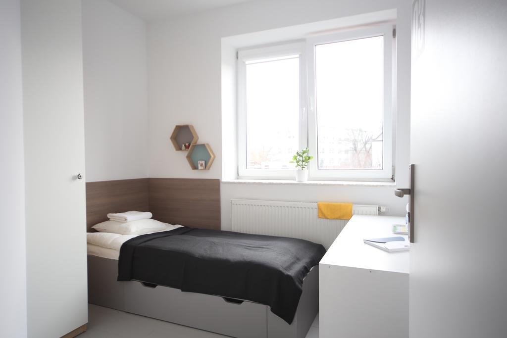 Sport Hostel Warschau Buitenkant foto